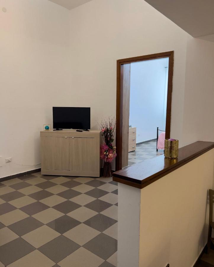 Casa Vacanze La Dimora Allegra Ladispoli Exterior foto